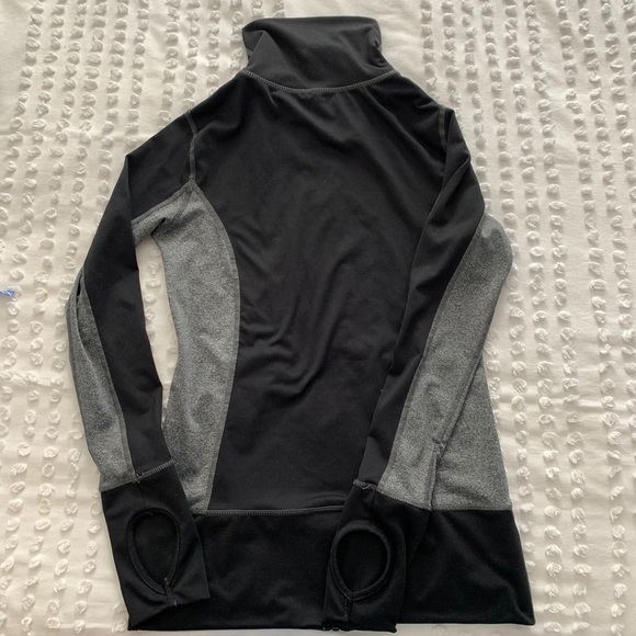 Workout Jacket - Picture 3 of 5